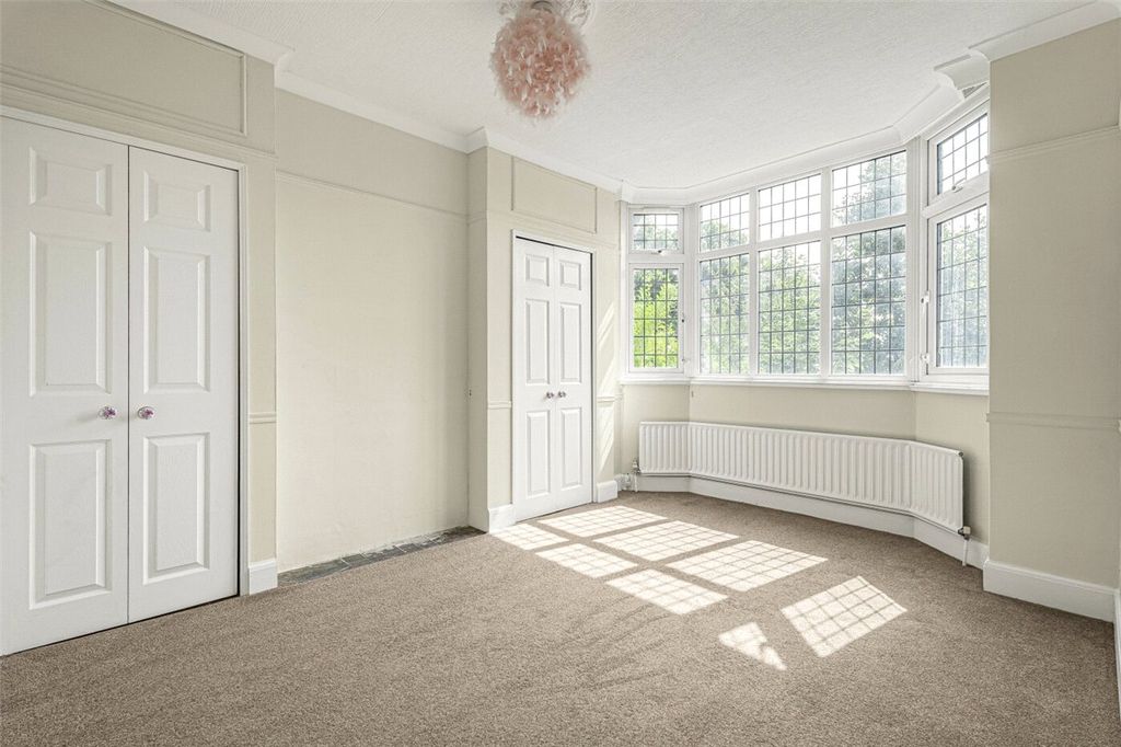 Property photo 2 of 24 Picture No. 02