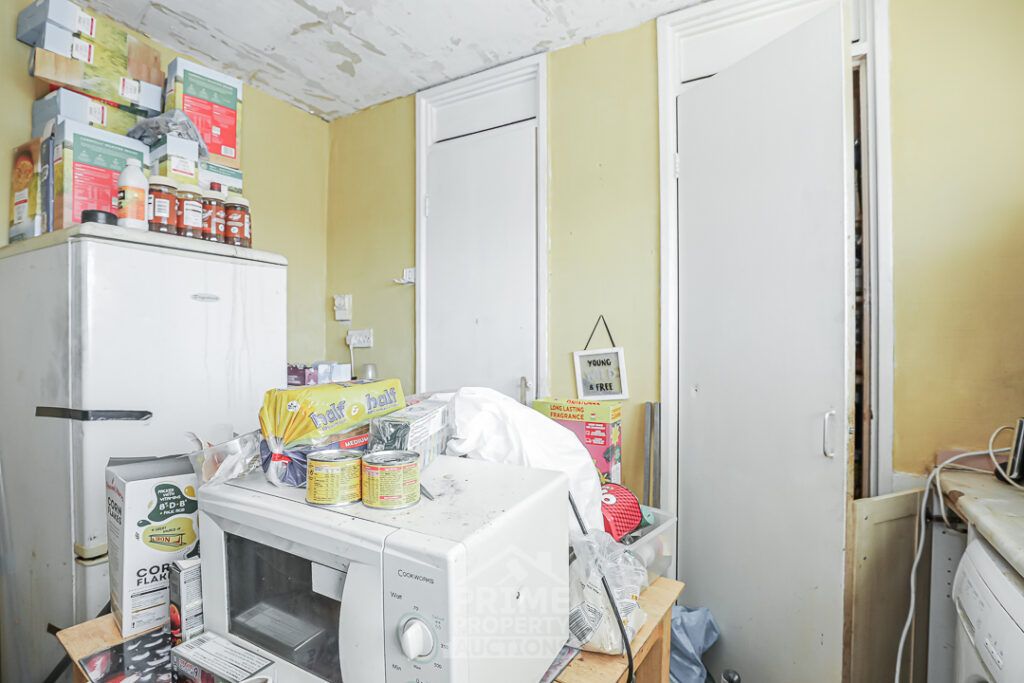 Additional image 15 of 2 bed flat for sale5 Maybole Road, Port Glasgow PA14