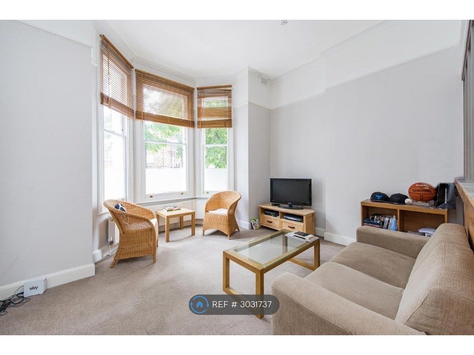 Property photo 2 of 7 Sitting Room
