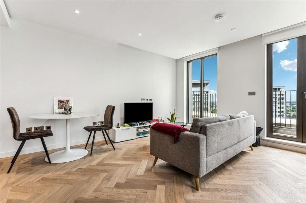 Property photo 1 of 10
