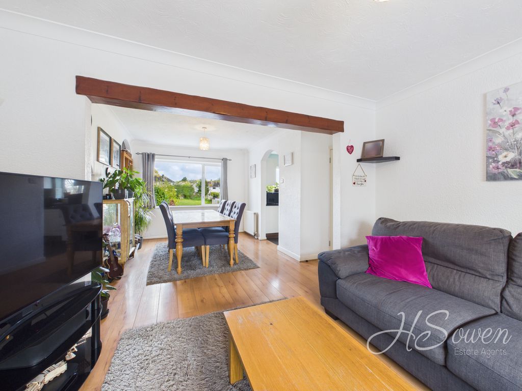 Property photo 3 of 21 Photo 1