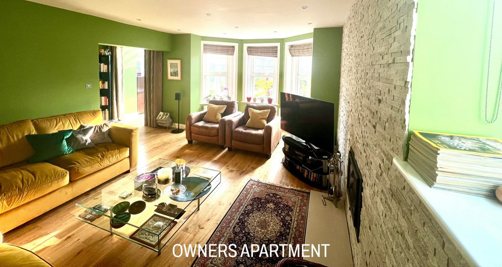 Property photo 3 of 15 Img_7805 Web.Jpg