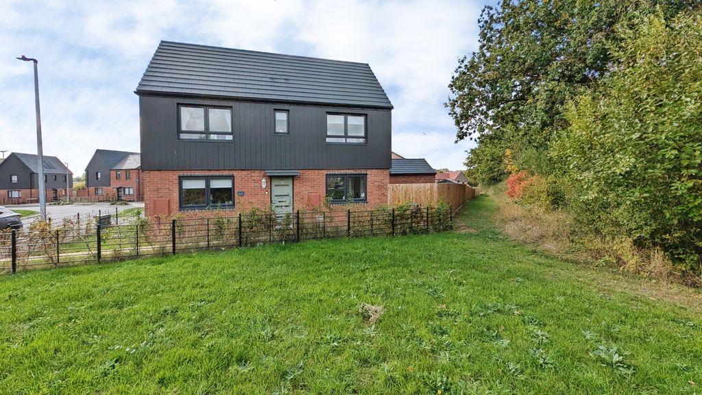Property photo 1 of 25 Pbox-Img.Jpg