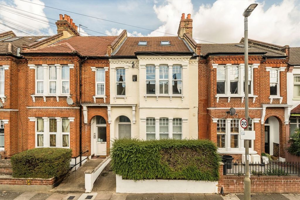 Property photo 1 of 6