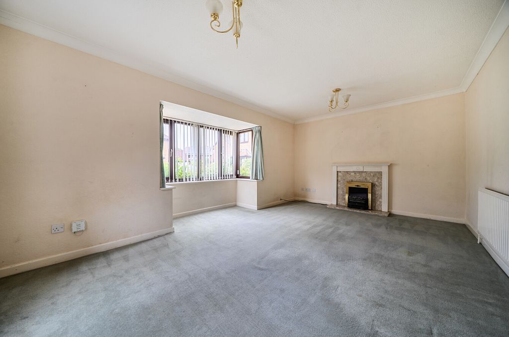 Property photo 2 of 22 1470169-12-6A1d5B...