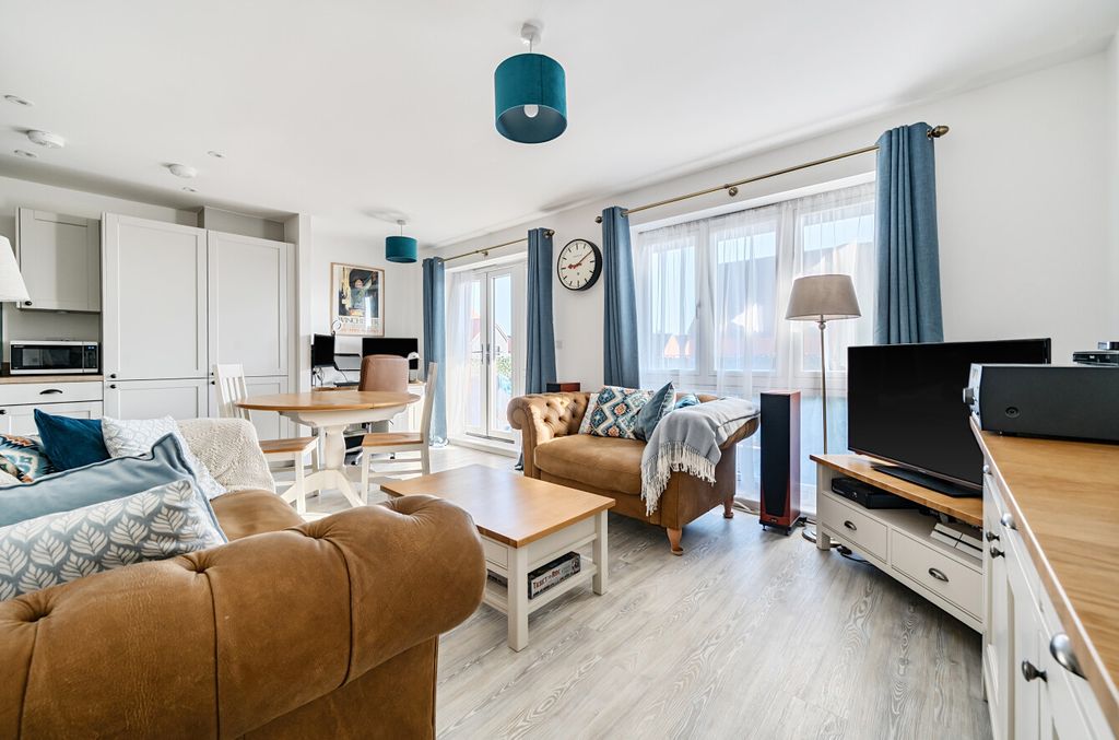 Property photo 2 of 10 1349333-21-68Baa3...