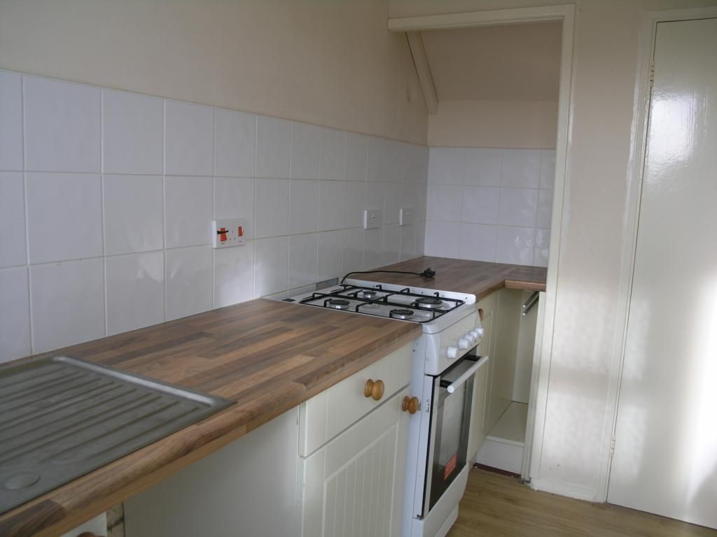 Property photo 1 of 5 Kitchen