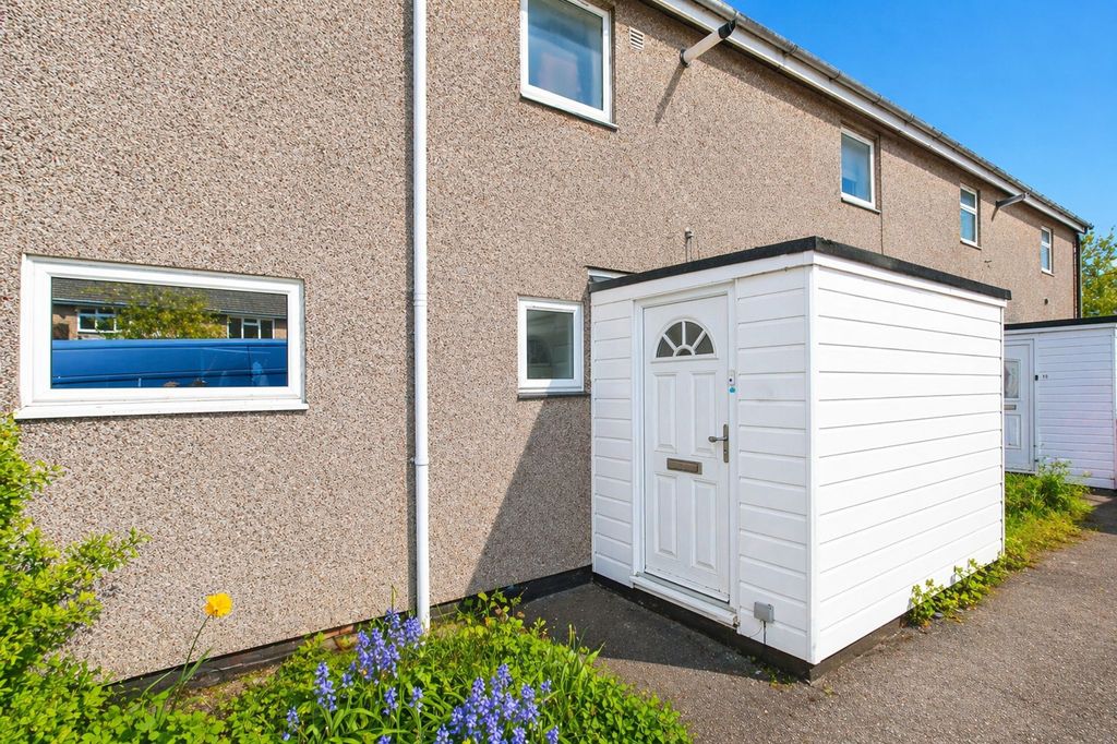 Property photo 1 of 10 External