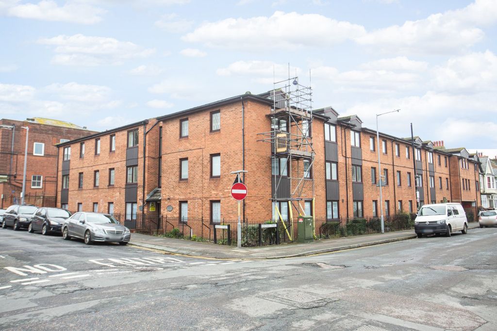 Property photo 1 of 8 Picture 1