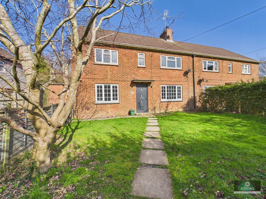 Property photo 1 of 12 Cam02067G0-Pr0197-Still014.Jpg