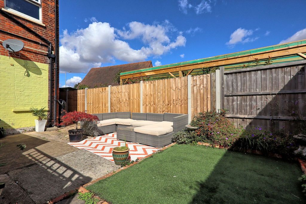 Property photo 1 of 16