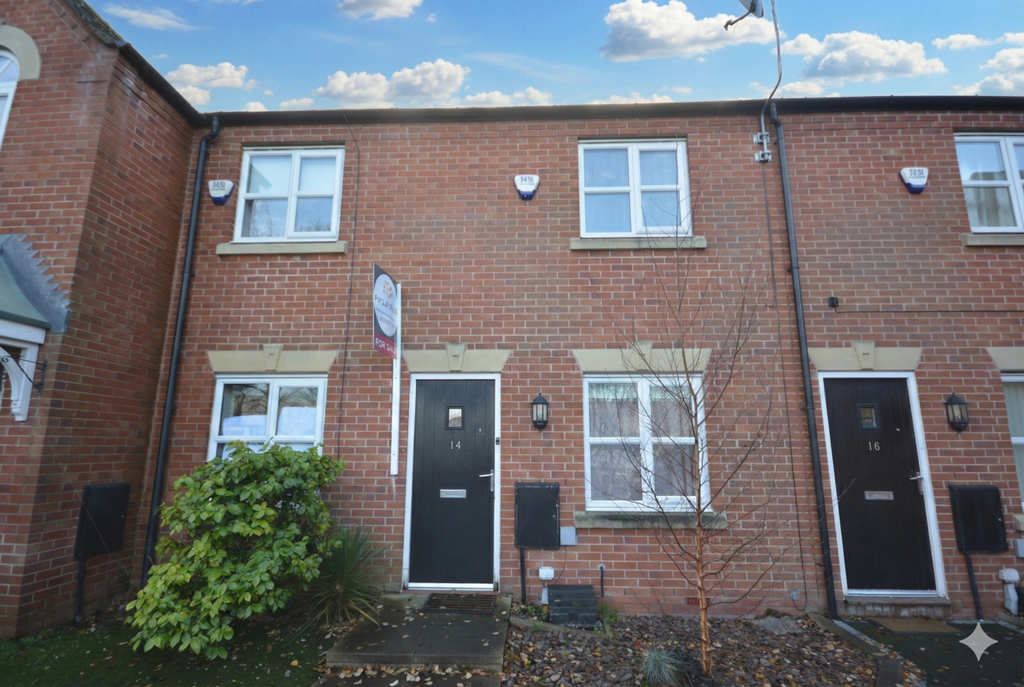 Property photo 1 of 15 14 Allen Green Close, Radcliffe M26 3Br