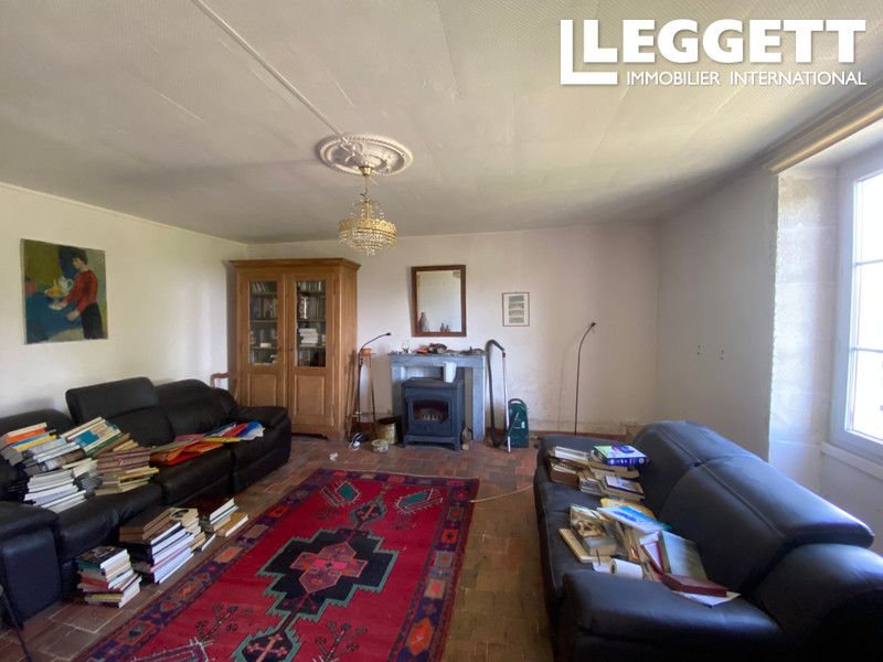 Property photo 3 of 10