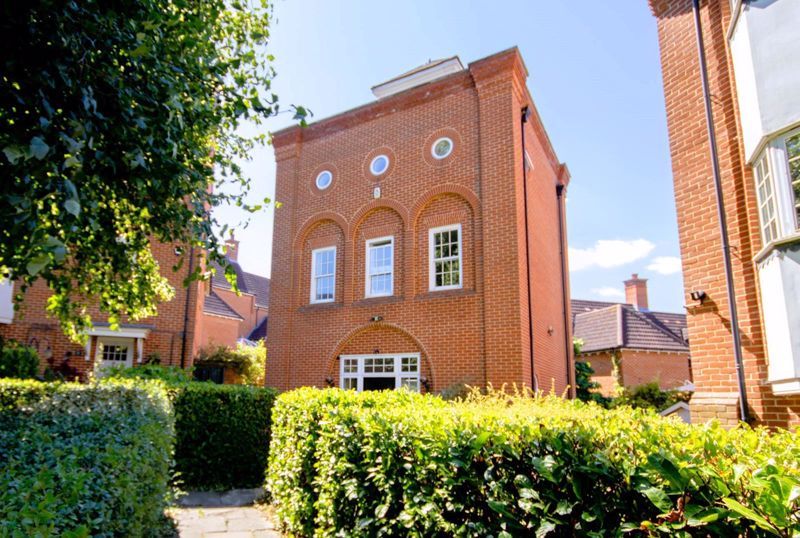 Property photo 1 of 15 Photo 27