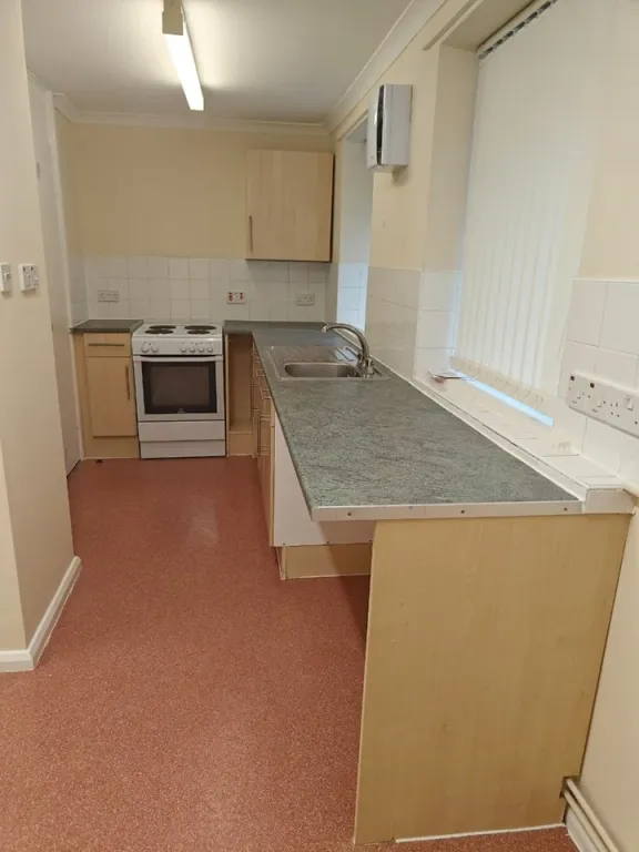 Property photo 1 of 6