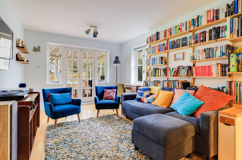 Property photo 3 of 24 Img5