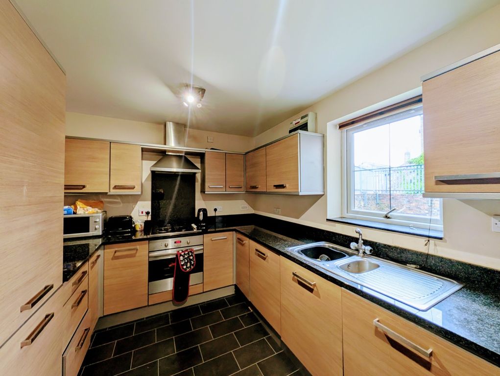 Property photo 3 of 11 Picture No. 21