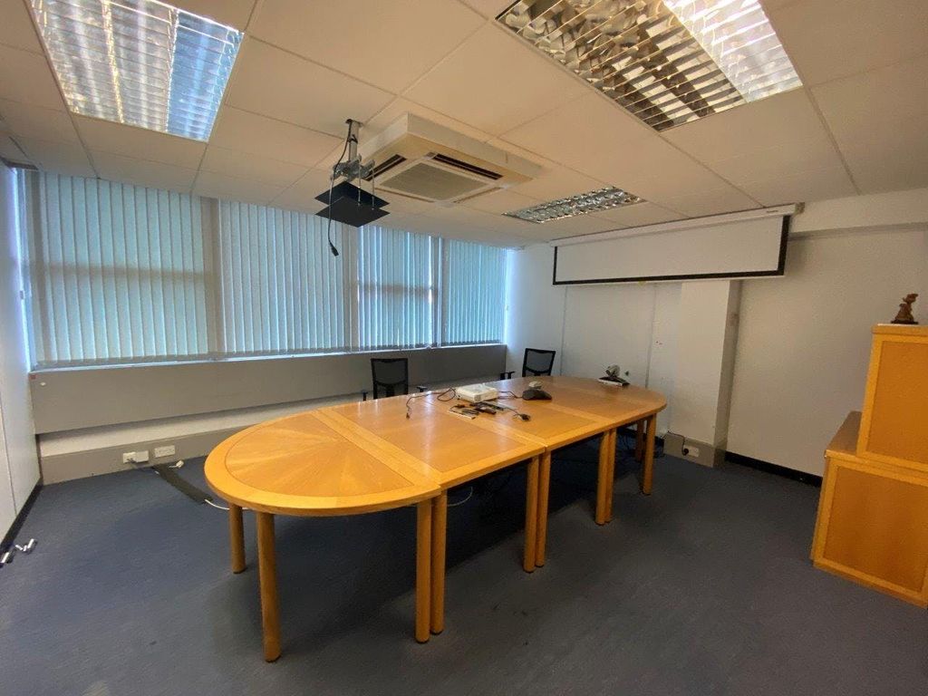 Property photo 3 of 10 Clarendon House Meeting Room.Jpg