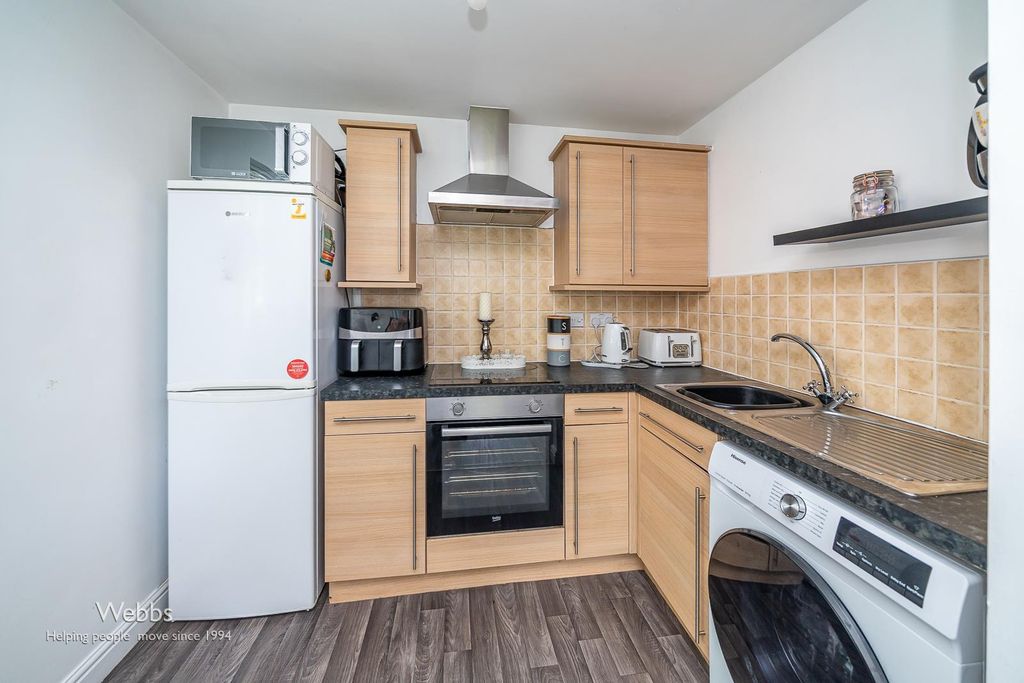 Property photo 3 of 23 Â© Webbs Estate Agents Â© (72 Of 88).Jpg