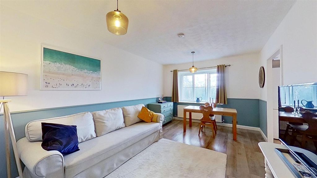 Property photo 2 of 10 Jasmine-Court-Wimbledon-Sw19-06042026_143524.Jpg