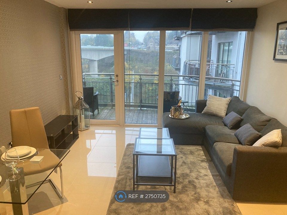 Property photo 2 of 4