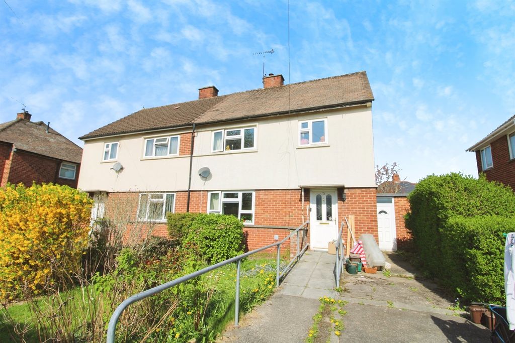 Property photo 3 of 19