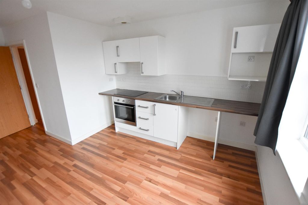 Property photo 2 of 8 Dsc_0005.Jpg