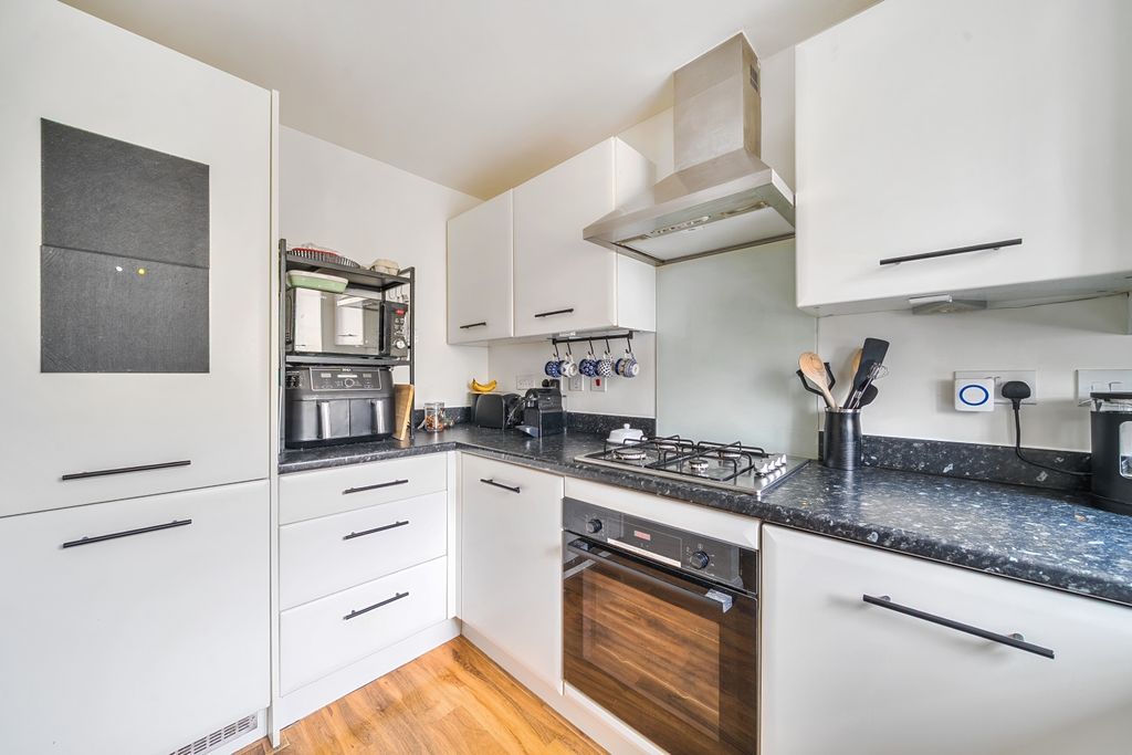 Property photo 3 of 20 1479845-8-6A3446905Cb2B