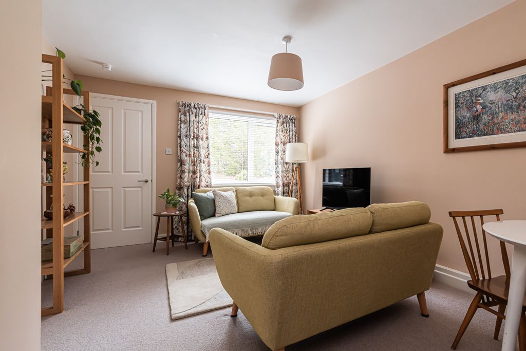 Property photo 2 of 14 Property Image 2