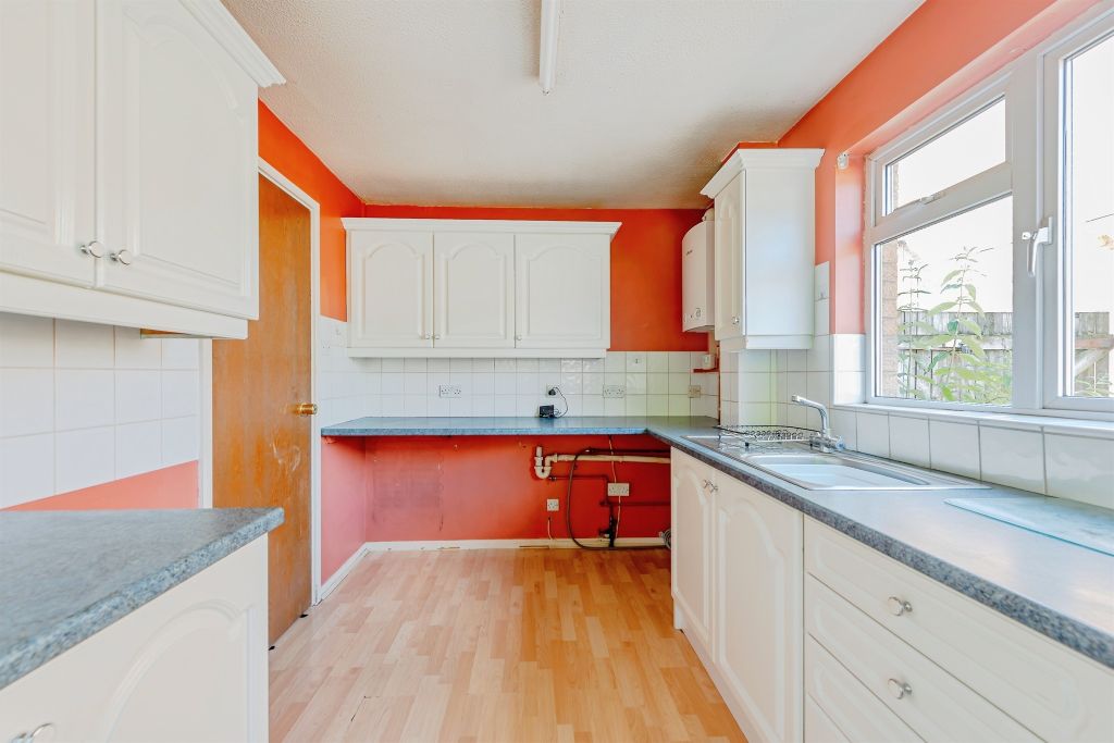 Property photo 3 of 17