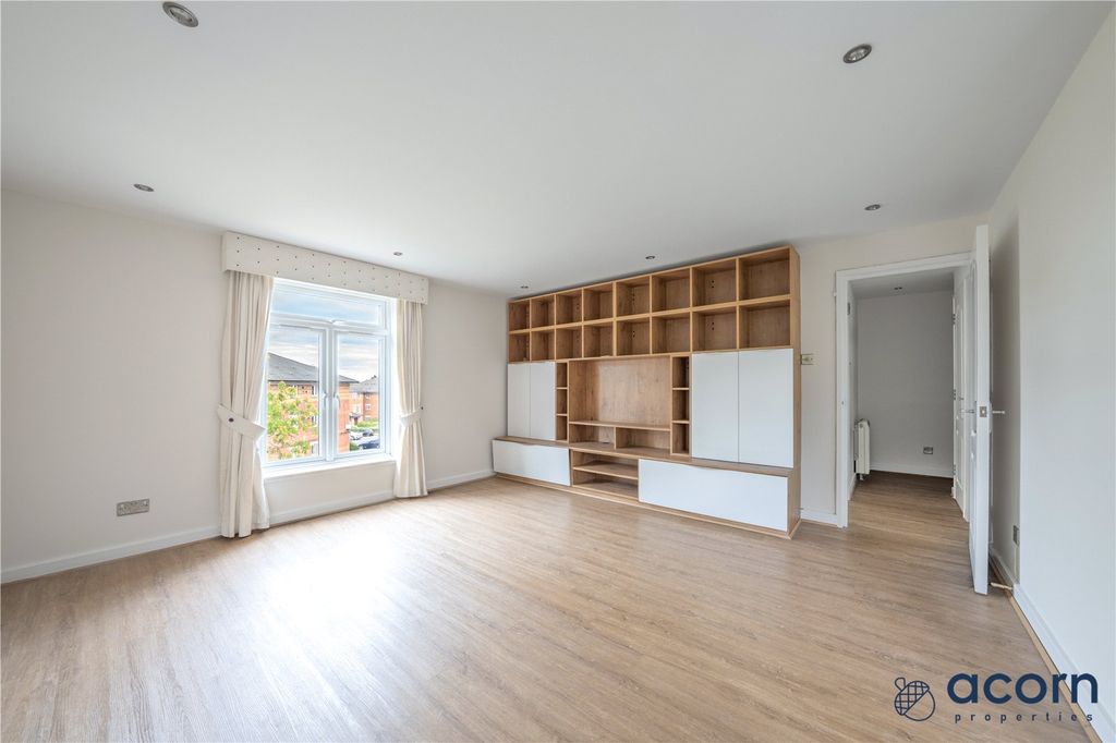 Property photo 2 of 12 Picture No. 08