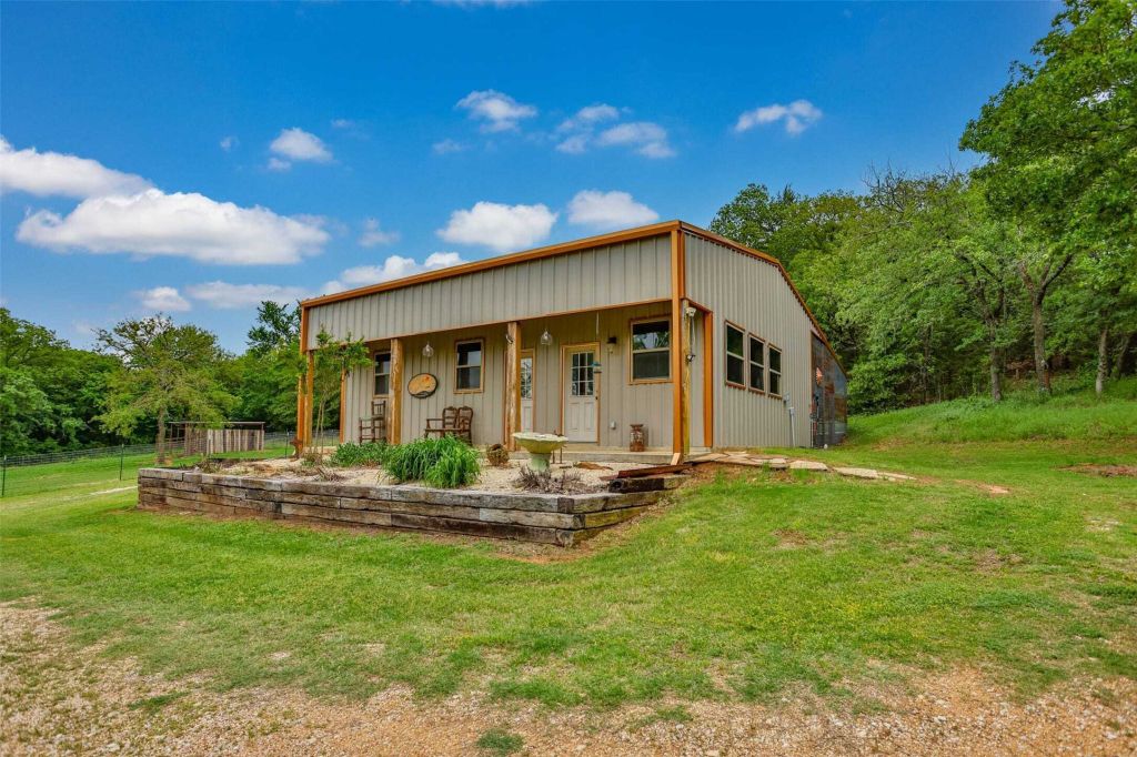Property photo 2 of 30 <Alttext/>