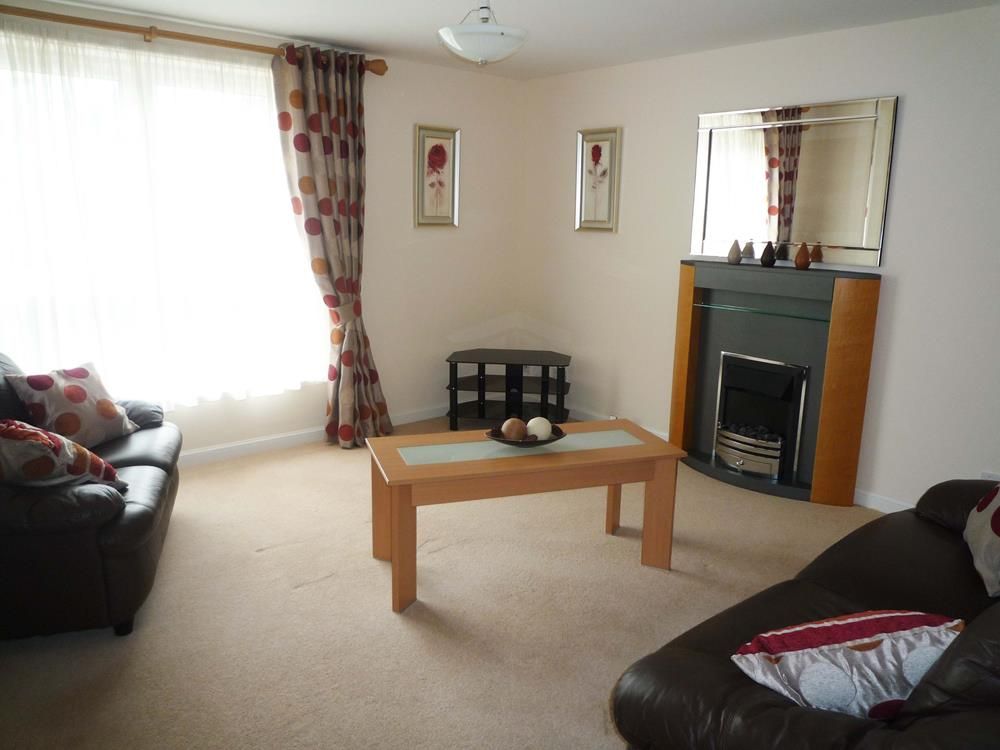 Property photo 1 of 12 Maryemsliecrt52