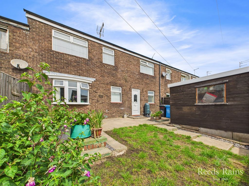 Property photo 1 of 17 Rear Garden