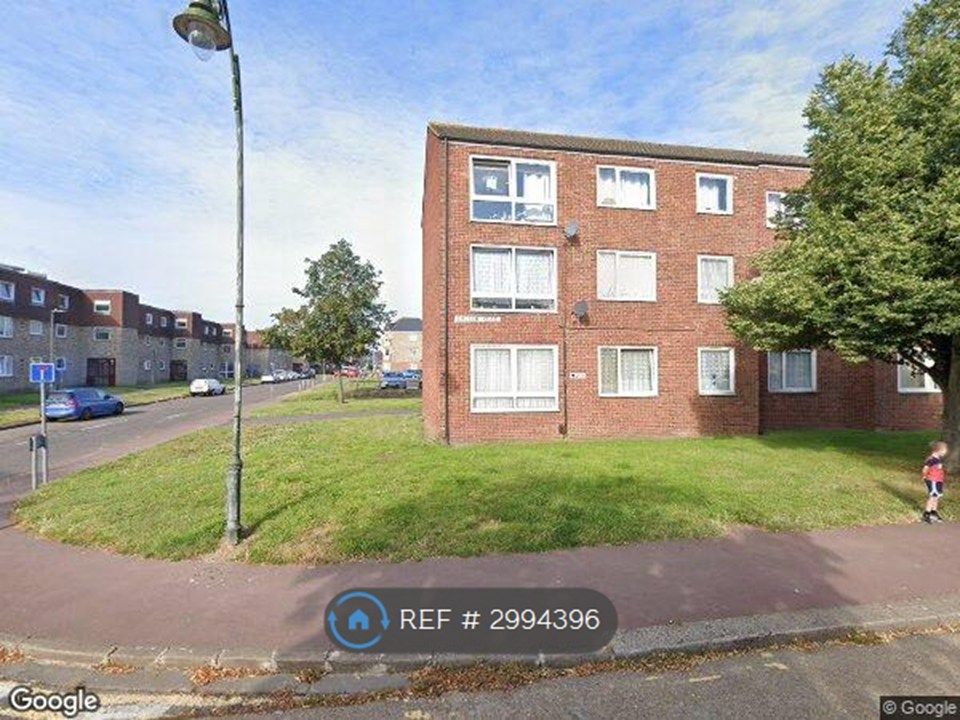 Property photo 2 of 14 Neighbourhood