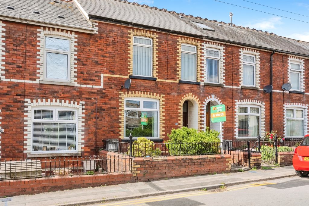 Property photo 1 of 17