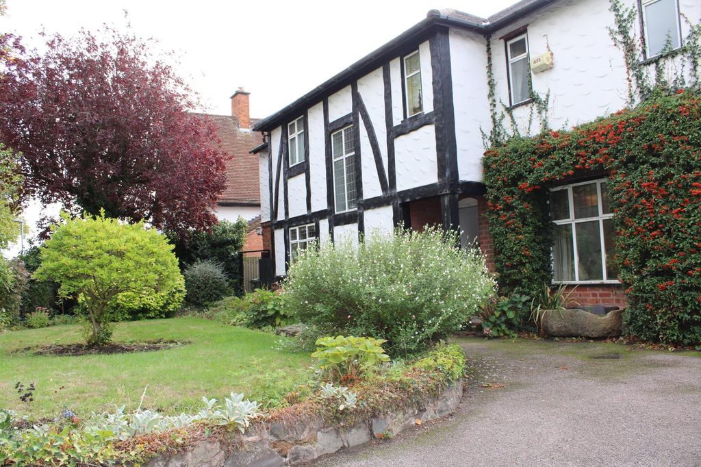 Property photo 1 of 27