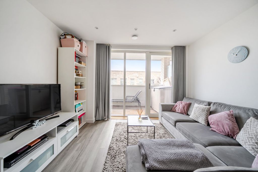 Property photo 2 of 14 Picture No. 03