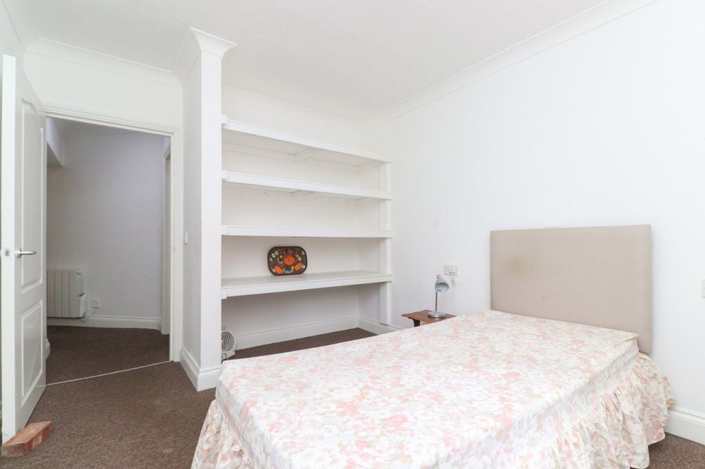 Property photo 3 of 7 Picture 3