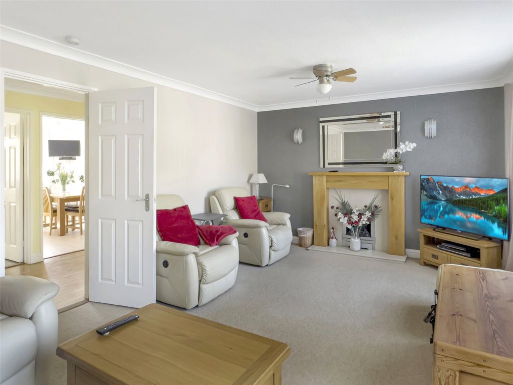 Property photo 2 of 14 Picture No. 08