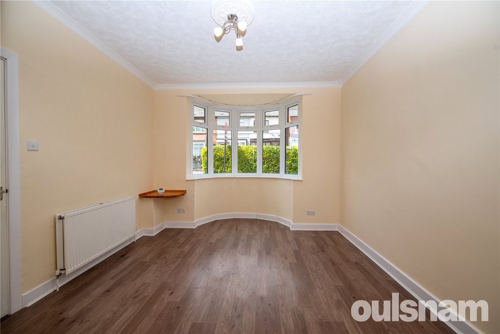 Property photo 3 of 19 Picture No. 12