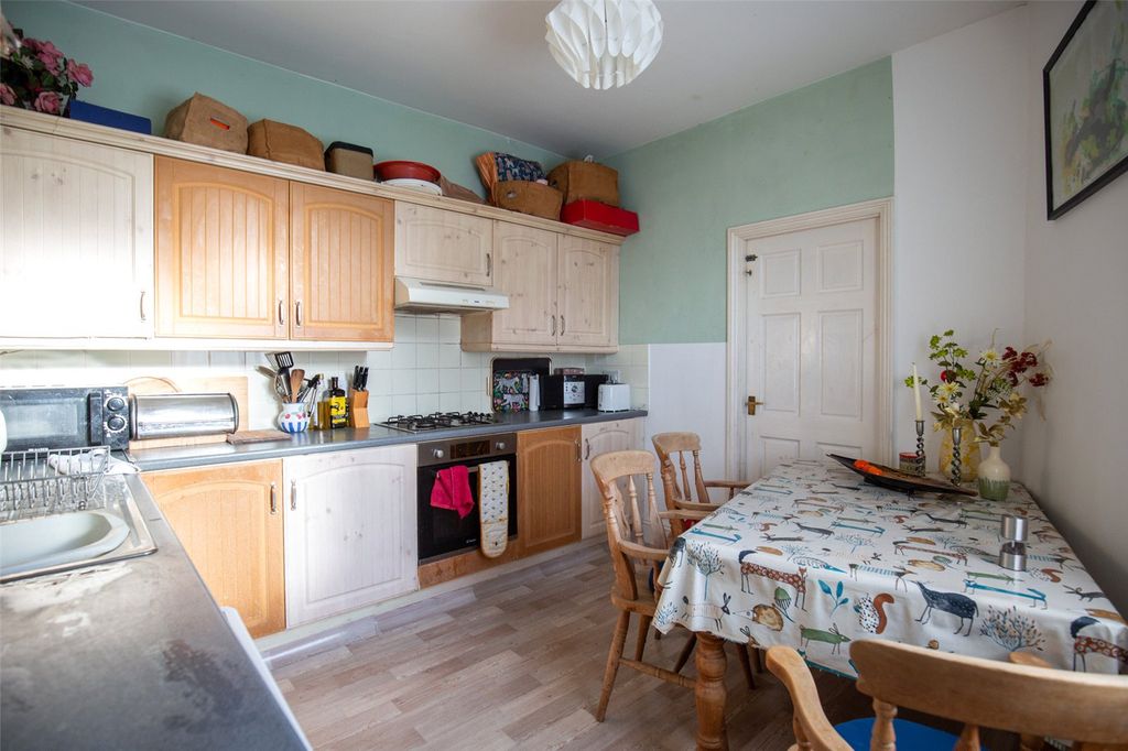 Property photo 3 of 12 Picture No. 02