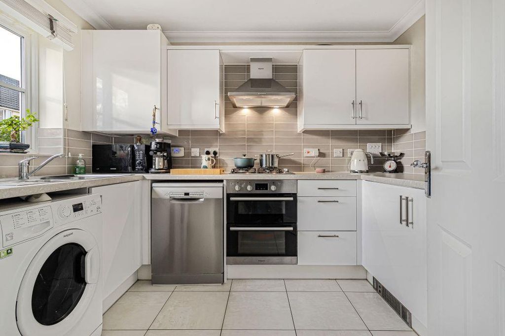 Property photo 2 of 19 10_74596.Jpg