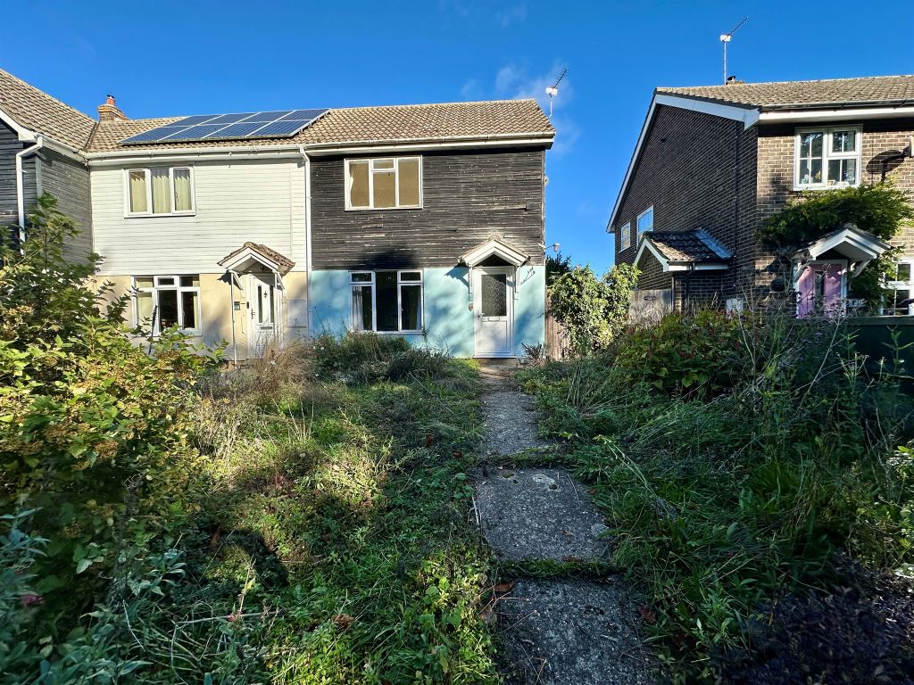Property photo 1 of 11