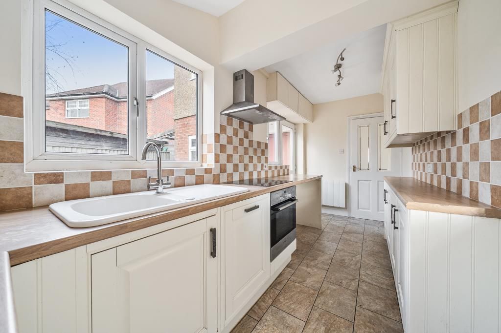 Property photo 2 of 20 Kitchen