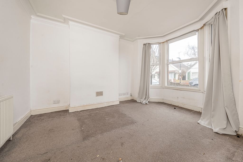 Property photo 2 of 17 Photo Jan 06 2026, 1 12 02 Pm