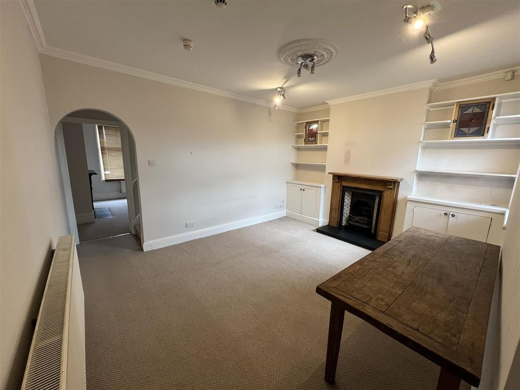 Property photo 2 of 9 Img_8866.Jpg