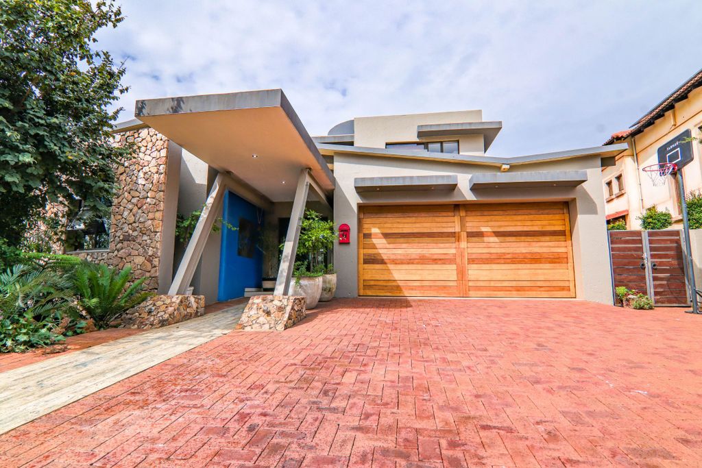 Property photo 2 of 80 Cn1693731