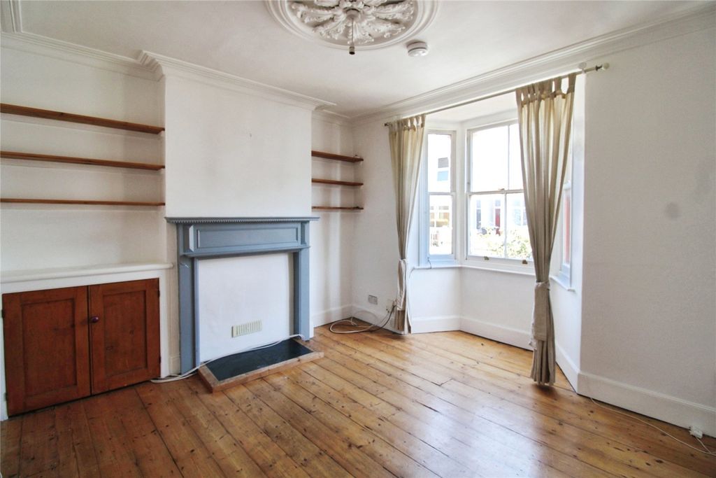 Property photo 1 of 17 Picture No. 22