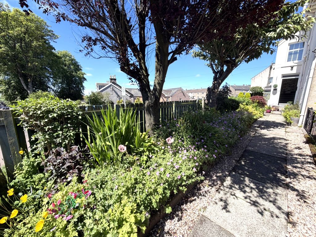 Property photo 3 of 23